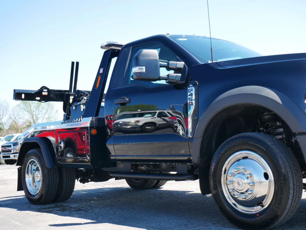 2024 Ford F450 4x4 - Jerr-Dan MPL-NG 